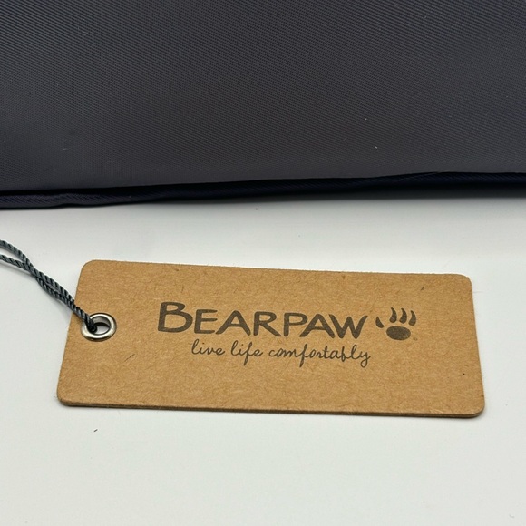 Bearpaw Fanny Pack Crossbody Waist Belt Bag Gray NWT Xmas gifts travel sports - Picture 3 of 4